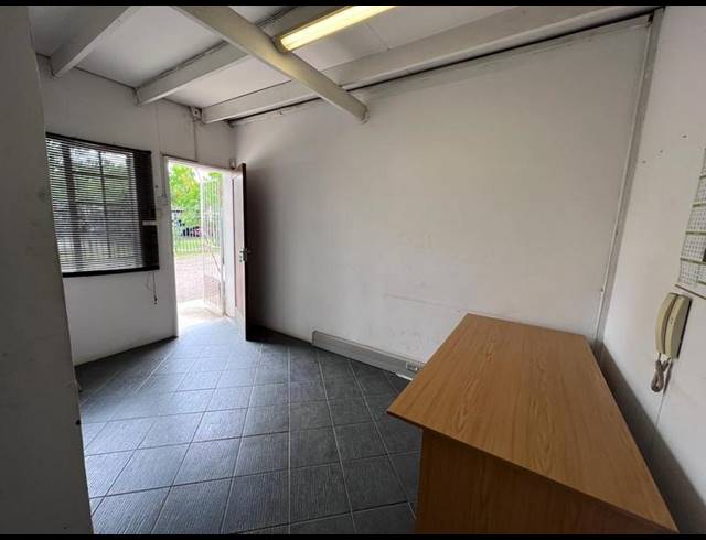 INDUSTRIAL PROPERTY TO RENT IN MKONDENI